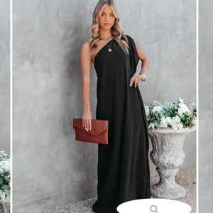 COPY - Strike a pose one shoulder statement dress in BLACK